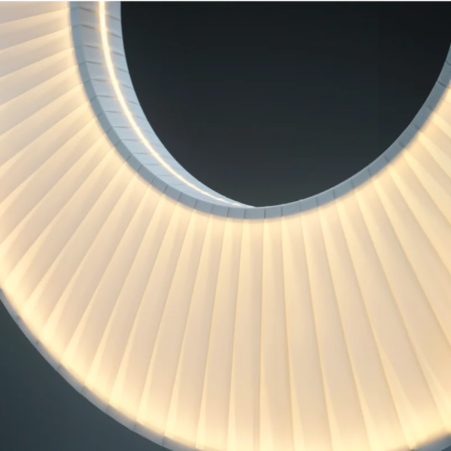 Lampe sur pied de table - Scandinave, Élégance et Lumière Douce