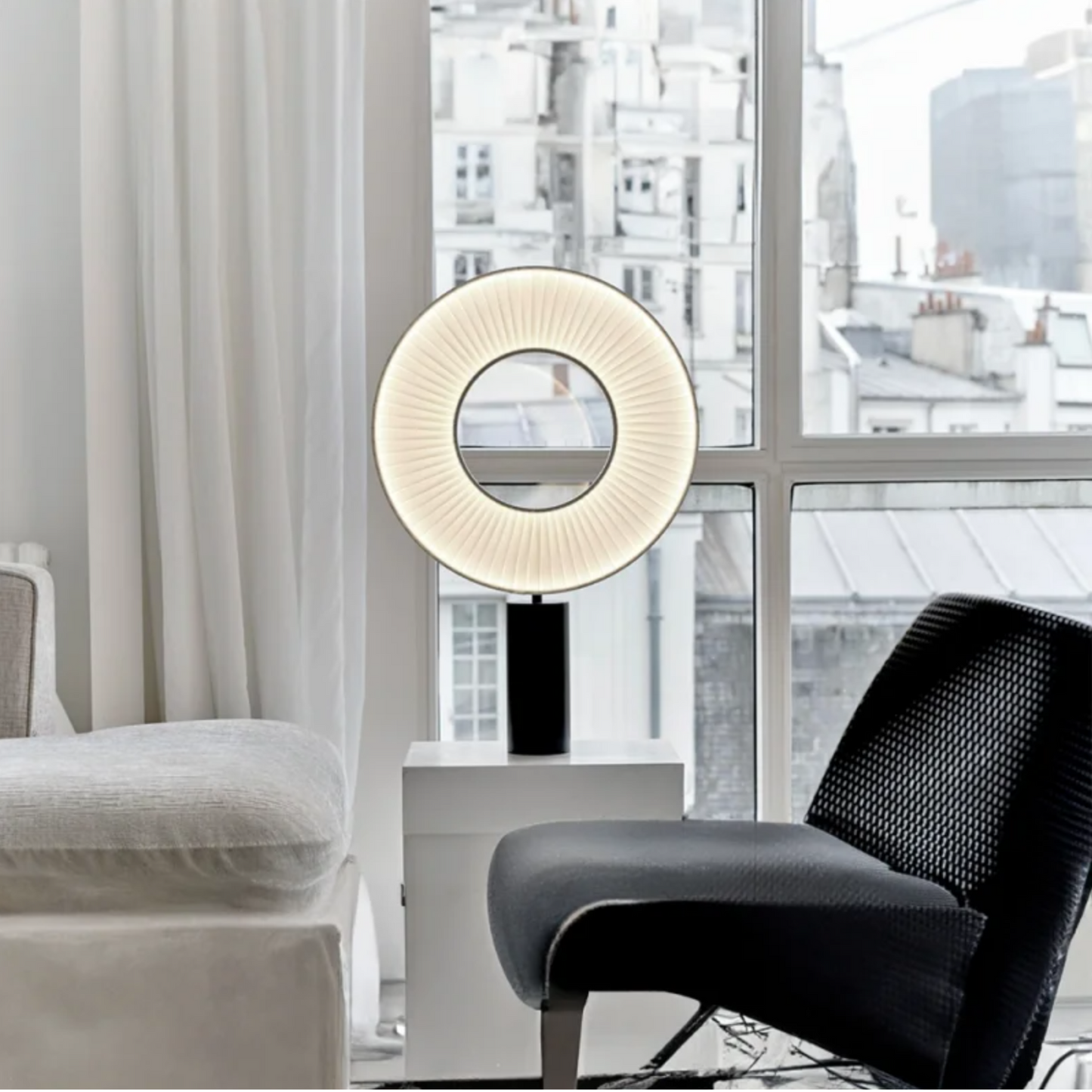 Lampe sur pied de table - Scandinave, Élégance et Lumière Douce