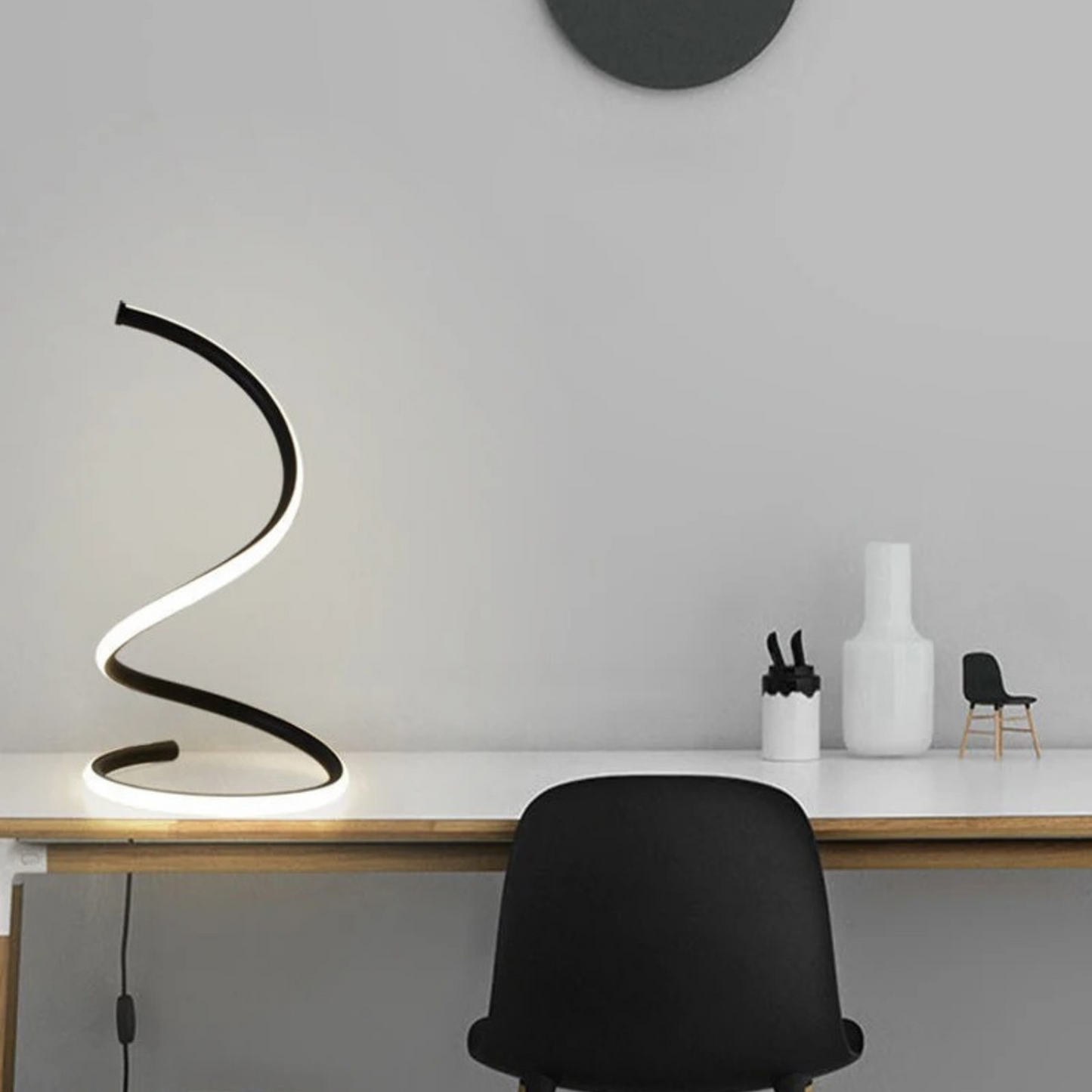 Lampe sur pied de table design - LED Nordique, Éclairage Décoratif et Moderne