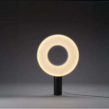 Lampe sur pied de table - Scandinave, Élégance et Lumière Douce