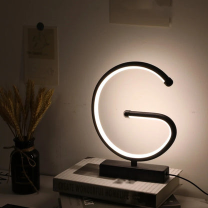 Lampe sur pied de table design - LED en Forme de G, Éclairage Moderne et Élégant