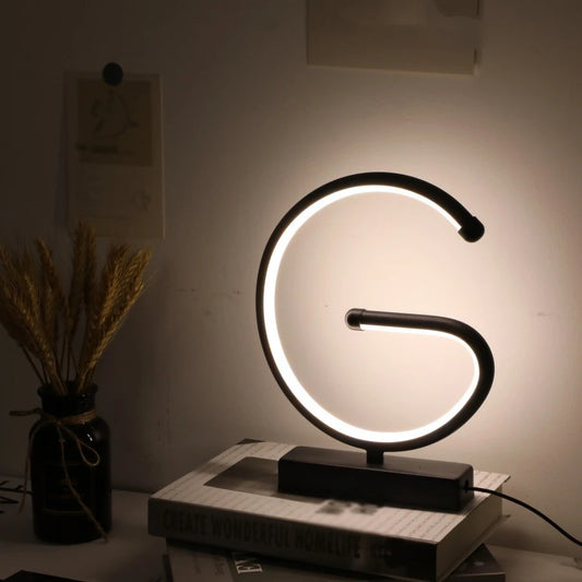 Lampe sur pied de table design - LED en Forme de G, Éclairage Moderne et Élégant